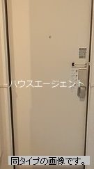 S・T・R 玄関