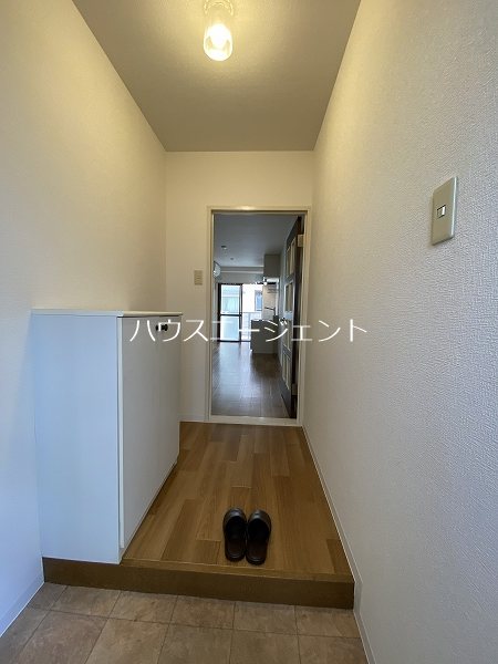 第１グレーシア小泉 玄関