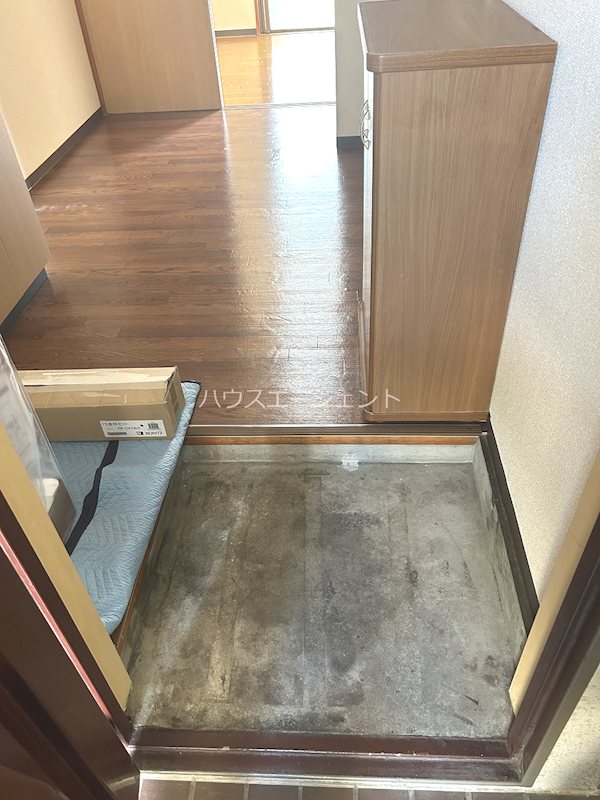 第2コーポマキ 玄関