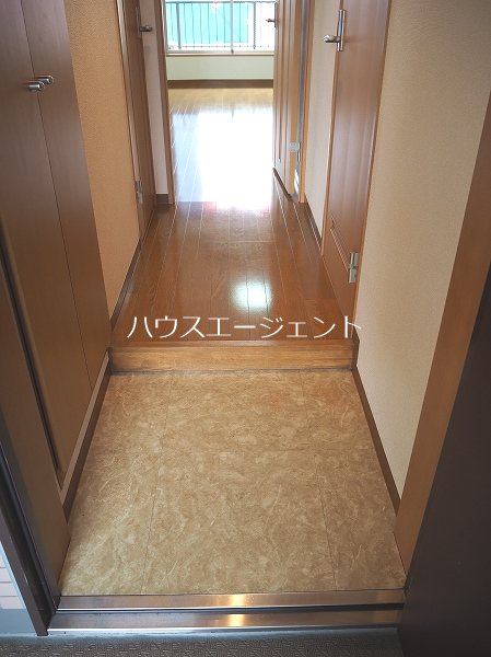 SKガーデン西葛西Ⅲ　 玄関