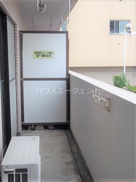 イーストポイントワタナベ ベランダ