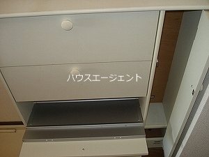 エバーグリーン東葛西 玄関