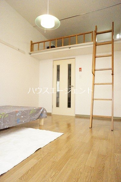 エクセル１ ベッドルーム