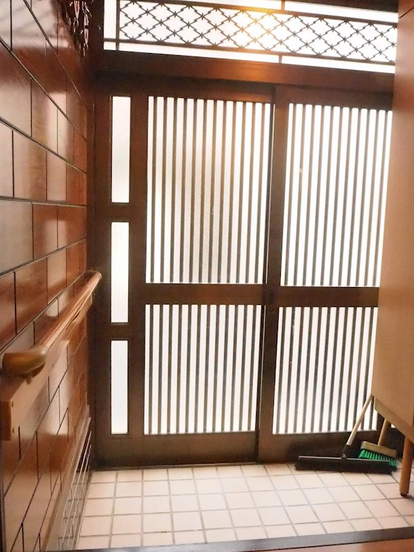 中葛西８丁目戸建 玄関