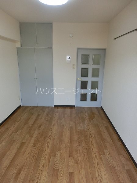 第６頼長ビル ベッドルーム