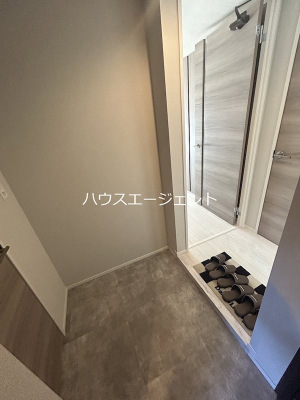 サンジョイアゼロ 玄関