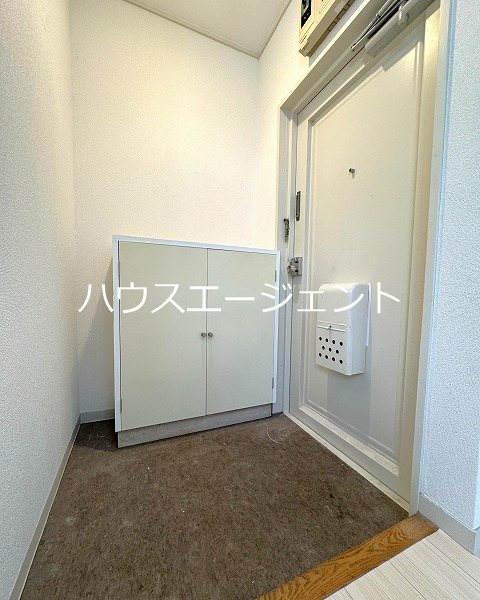 KSG 京葉鈴木ビル 玄関