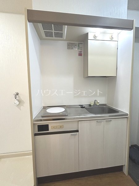 リブ・サンフラット キッチン