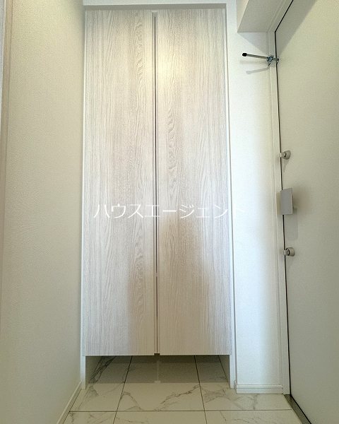 コンフォリア東葛西 玄関