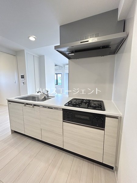 コンフォリア東葛西 キッチン