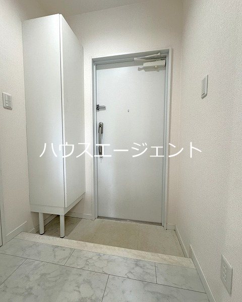 ＷＥＳＴ７ 玄関