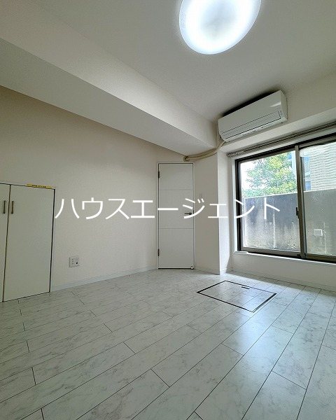 ＷＥＳＴ７ ベッドルーム