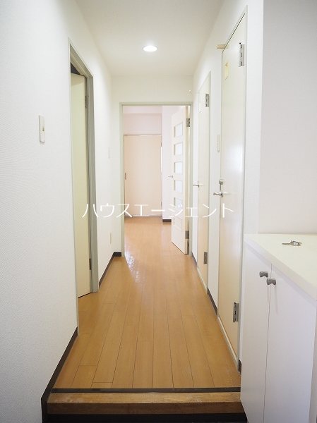 レピドール福田Ⅱ 玄関