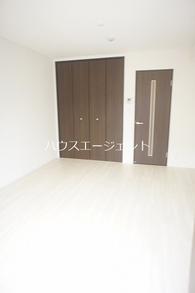 イレブン リビング
