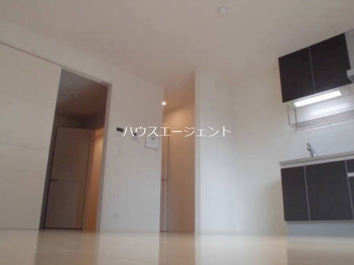 AROUSE リビング