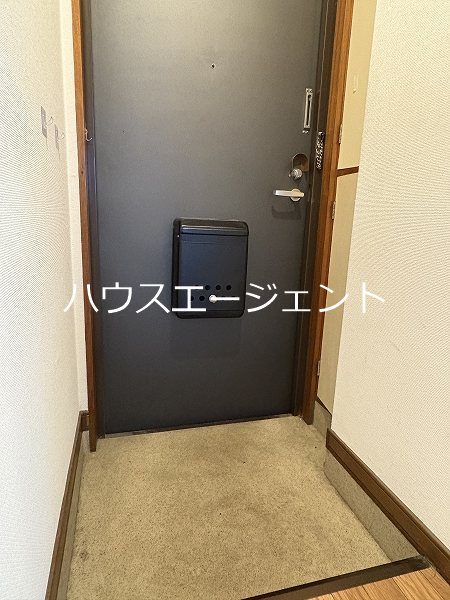 中葛西ビル 玄関