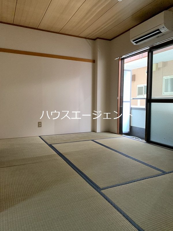 ライジングサン ベッドルーム