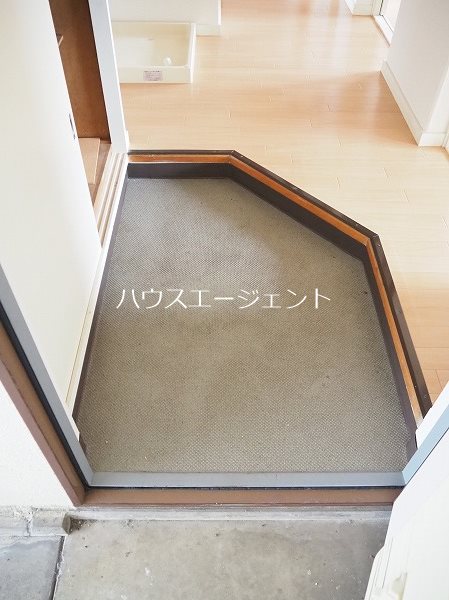 グリーンハイツ福島 玄関