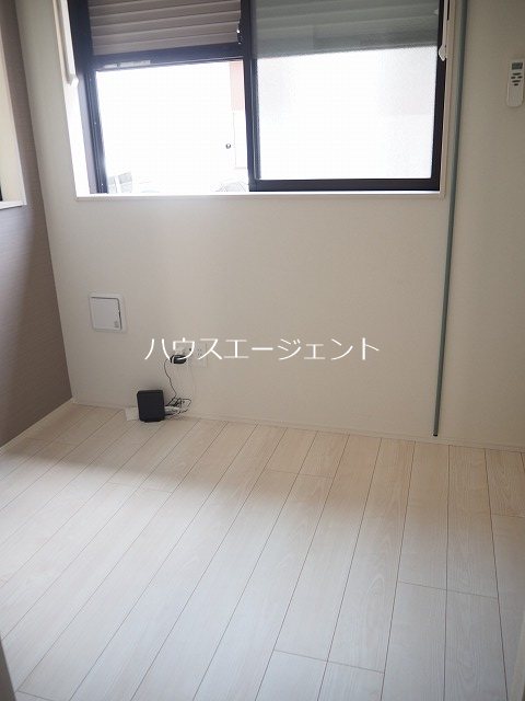 クリエイティブテラス東葛西 リビング