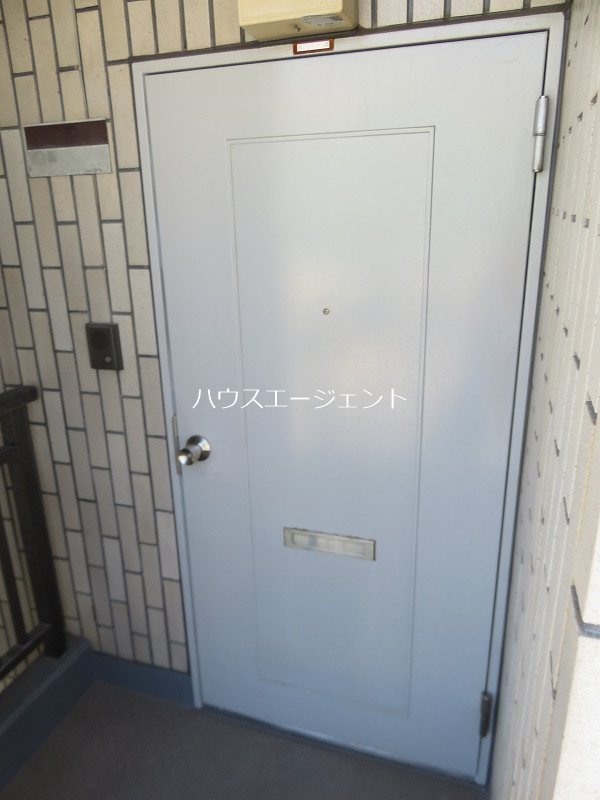 ハイツセントラル葛西（駐車場込み） 玄関