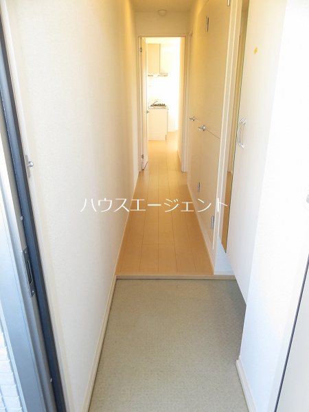 AROUSE 玄関