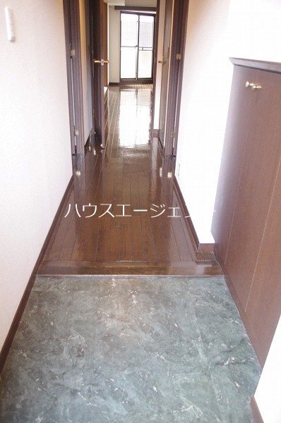 コスモ葛西臨海公園ロイヤルコート 玄関