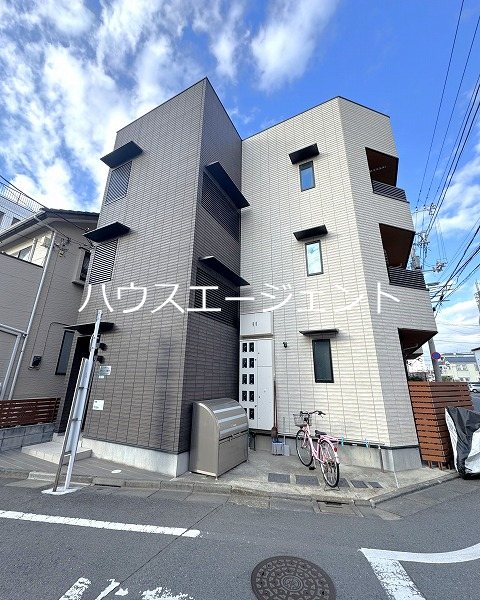 グリシーヌ新田 101号室 外観