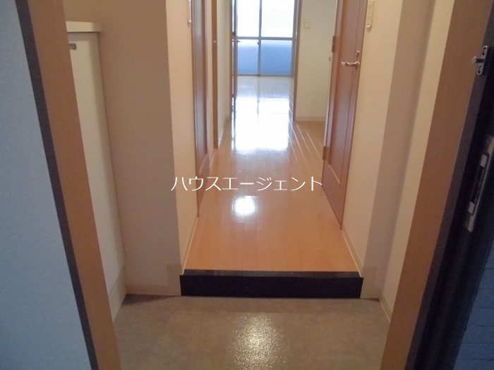 ソシア西葛西 玄関