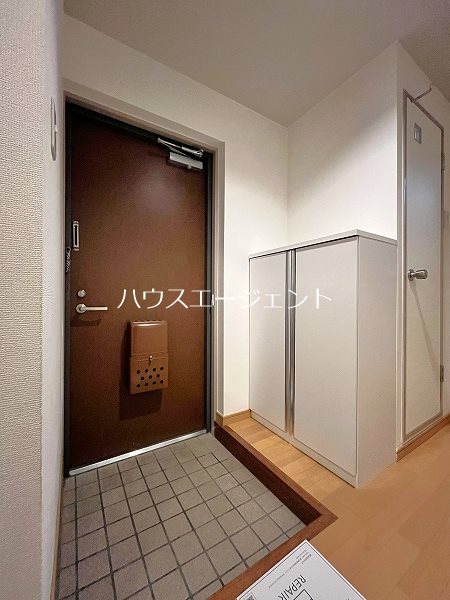 インマーブル葛西 玄関