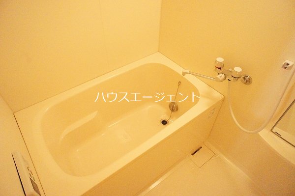 カーロヴィレッタカサイ 風呂画像