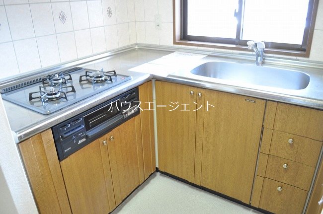 レジディア葛西 キッチン