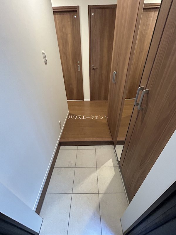 MOCRAFT中葛西 玄関