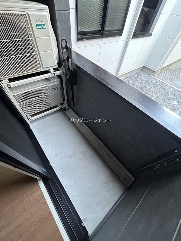 MOCRAFT中葛西 ベランダ