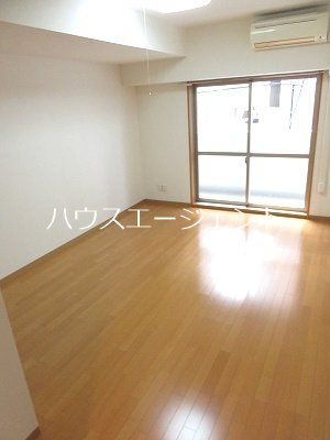 Ｔ&amp;rsquo;s Garden葛西 リビング