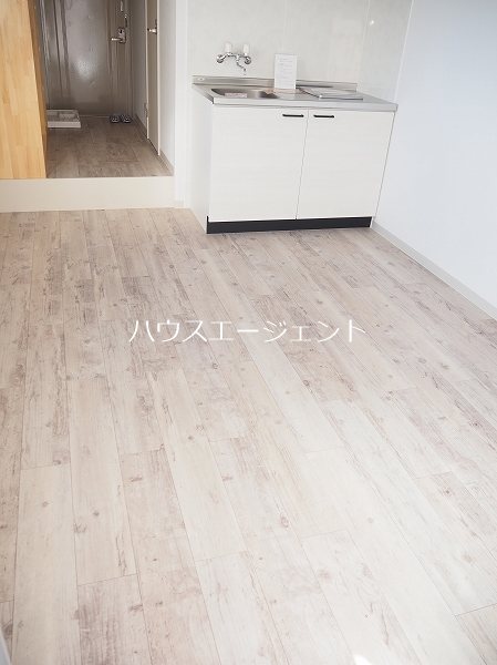 フローラ５ リビング