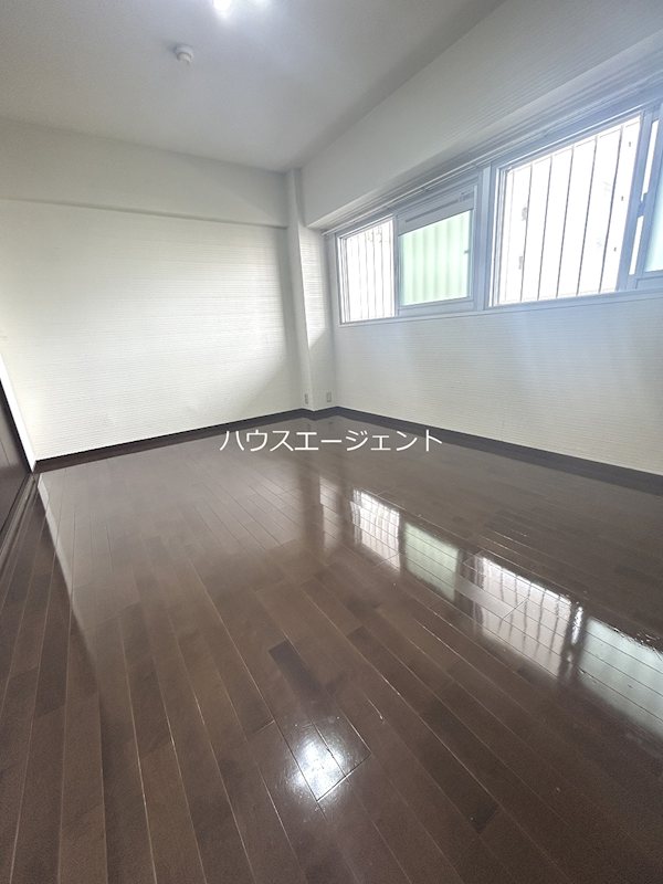 なぎさニュータウン4号棟 ベッドルーム