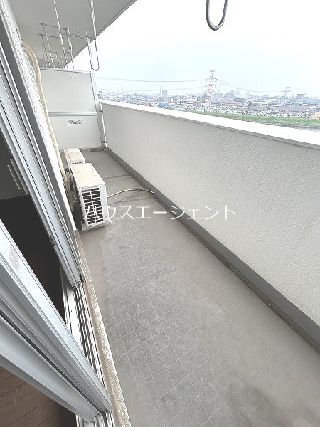 なぎさニュータウン4号棟 ベランダ