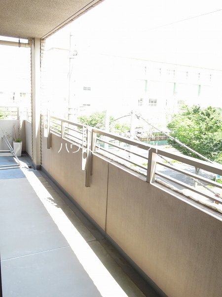 グロリア参番館 ベランダ