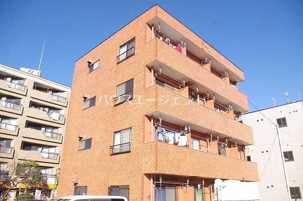 第2コーポマキ 302号室 外観