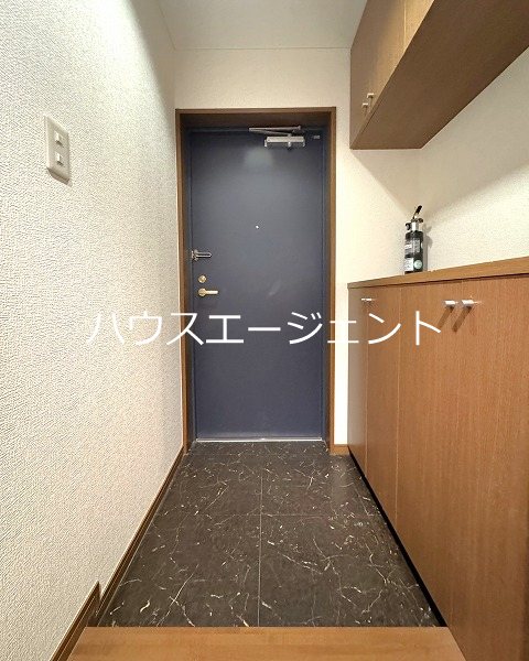 プレーネ西葛西 玄関