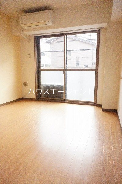 ヴィラフィエーラ リビング