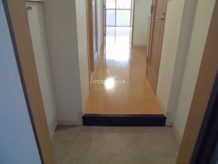 ソシア西葛西 玄関