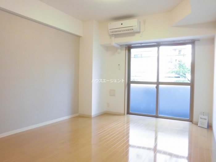 ソシア西葛西 リビング