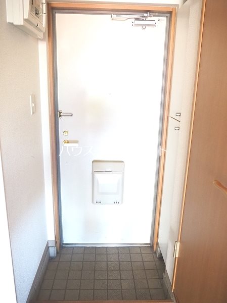 スプリングライト 玄関