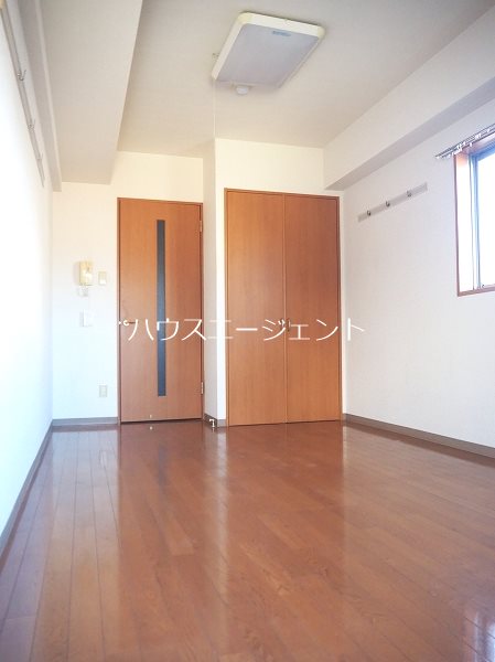 スプリングライト ベッドルーム