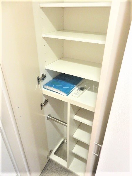 プライムアーバン葛西イースト 玄関