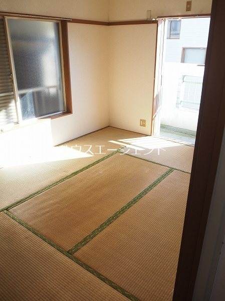 フラワーハイム ベッドルーム