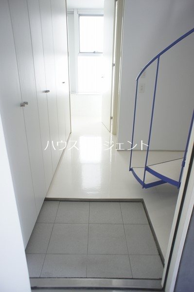 レヴァンテ 玄関