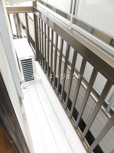 尾山ビル ベランダ