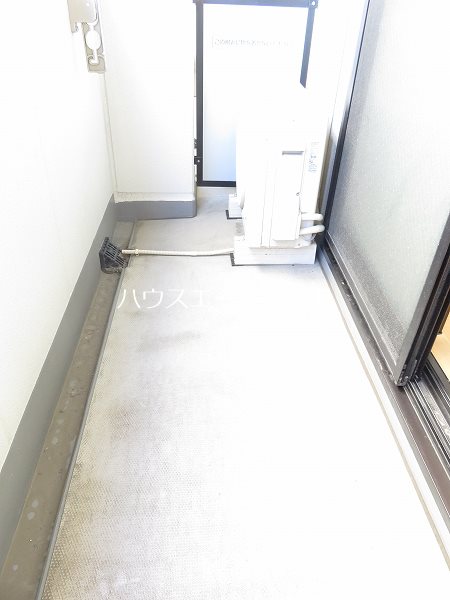 フラット ベランダ